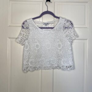 De Philo white lace crop top